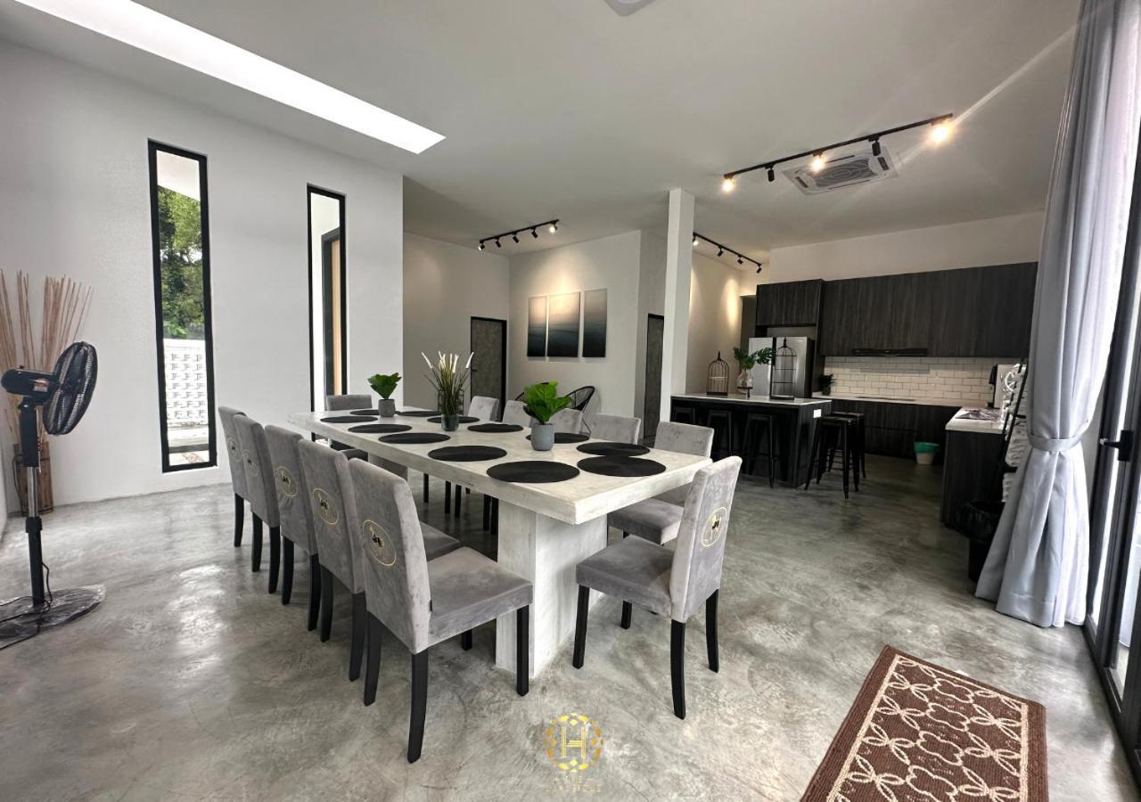 הוילה The Luxurious 27, ג'והור בהרו מראה חיצוני תמונה